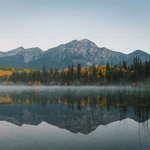Mountain lake photo