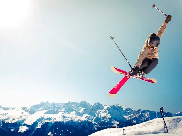 Skier photo