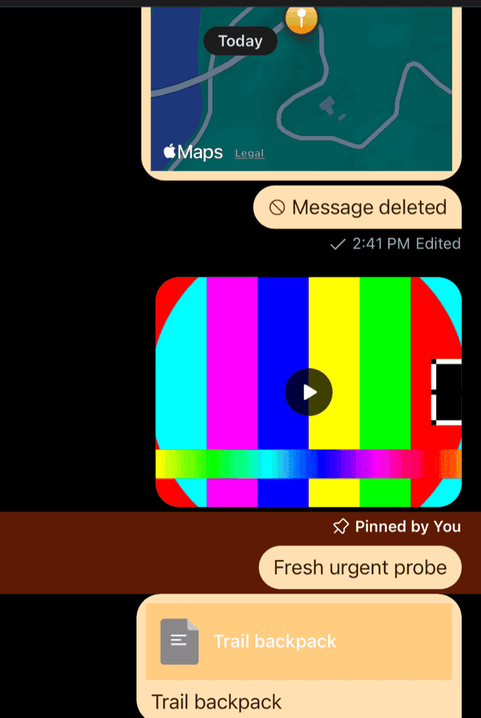 Light orange outgoing bubbles in dark mode on iOS