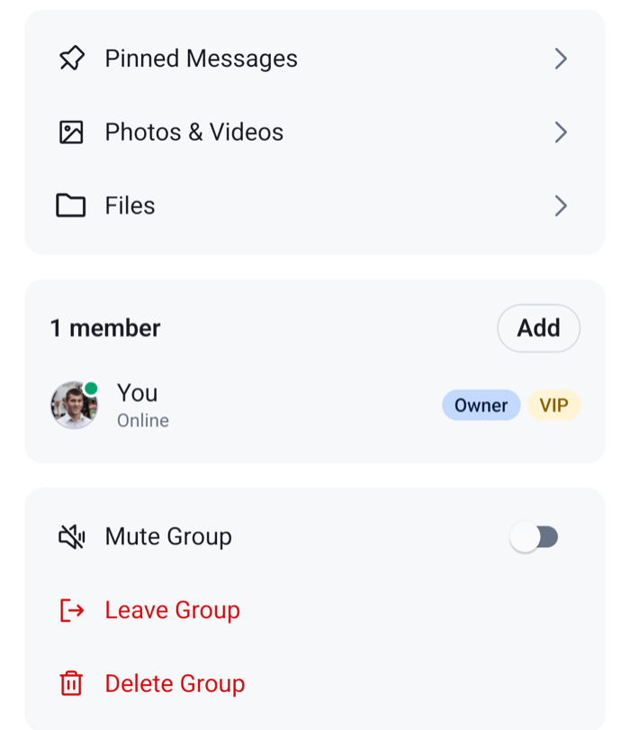 A member row with an Owner badge and a VIP badge on Android